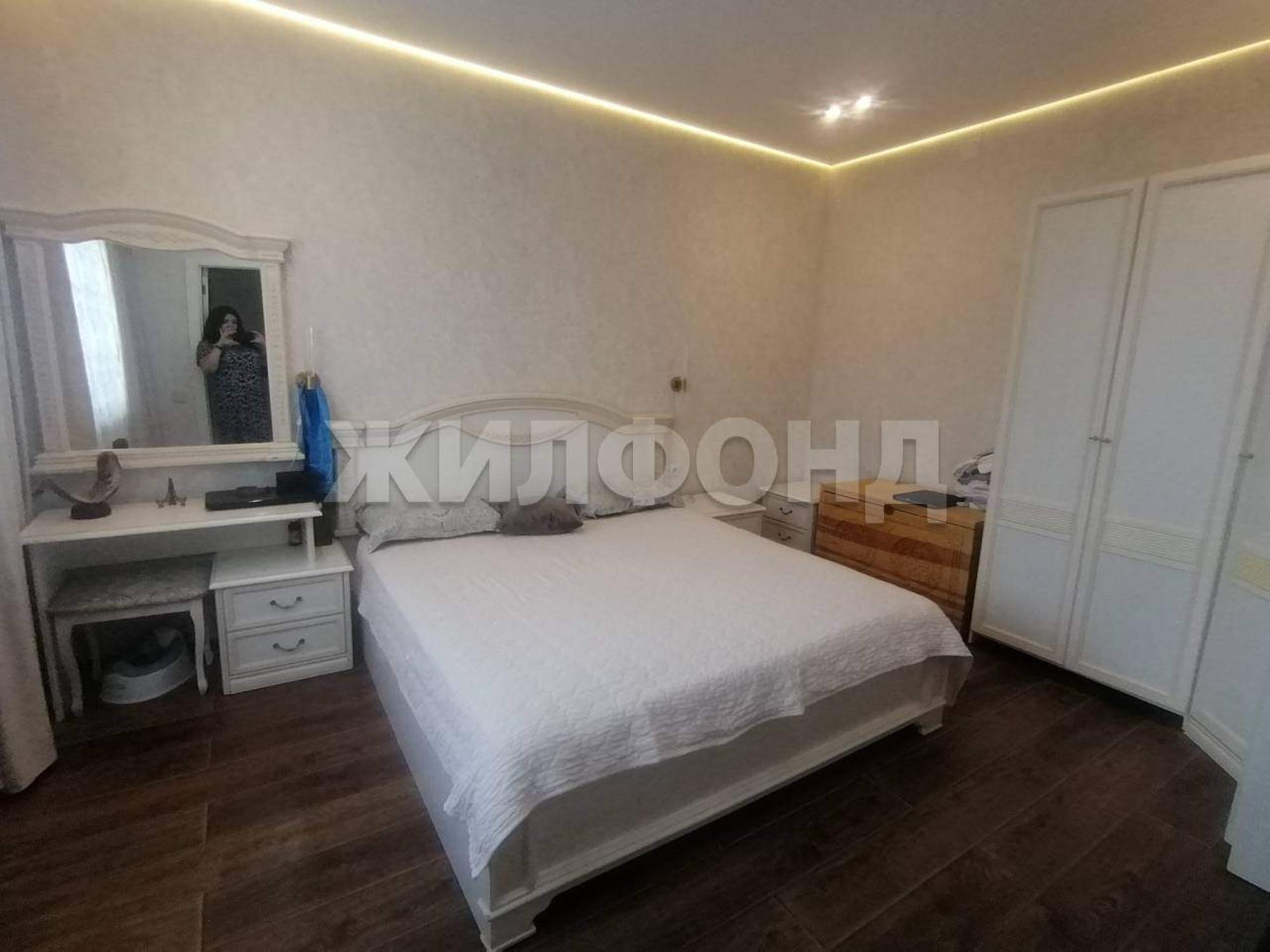 Купить дачу, дом, коттедж за 17 400 000 рублей на Максима Мунзука ул.