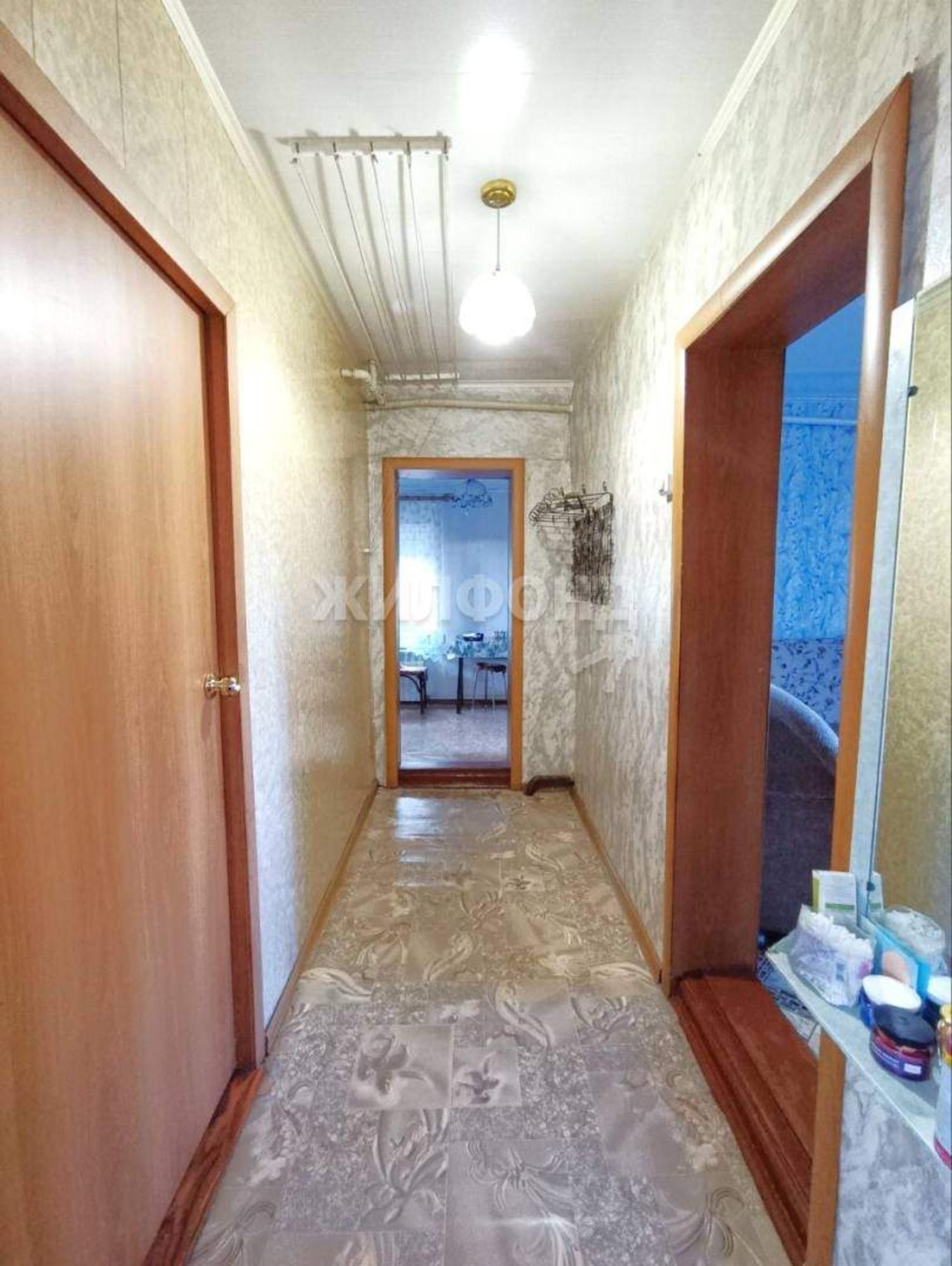 Купить дачу, дом, коттедж за 6 000 000 рублей на Холмистая улица