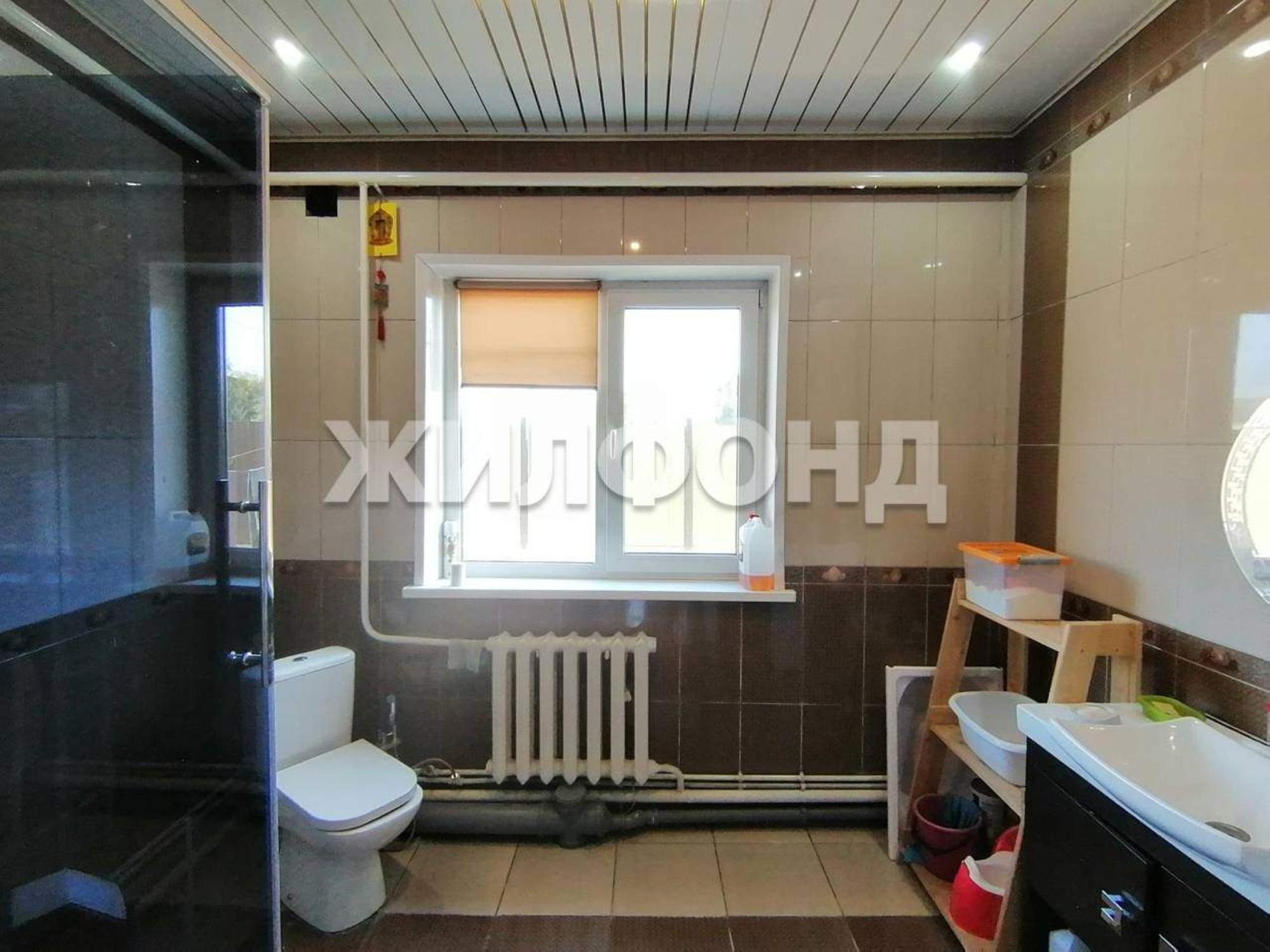 Купить дачу, дом, коттедж за 18 000 000 рублей на Заречная улица