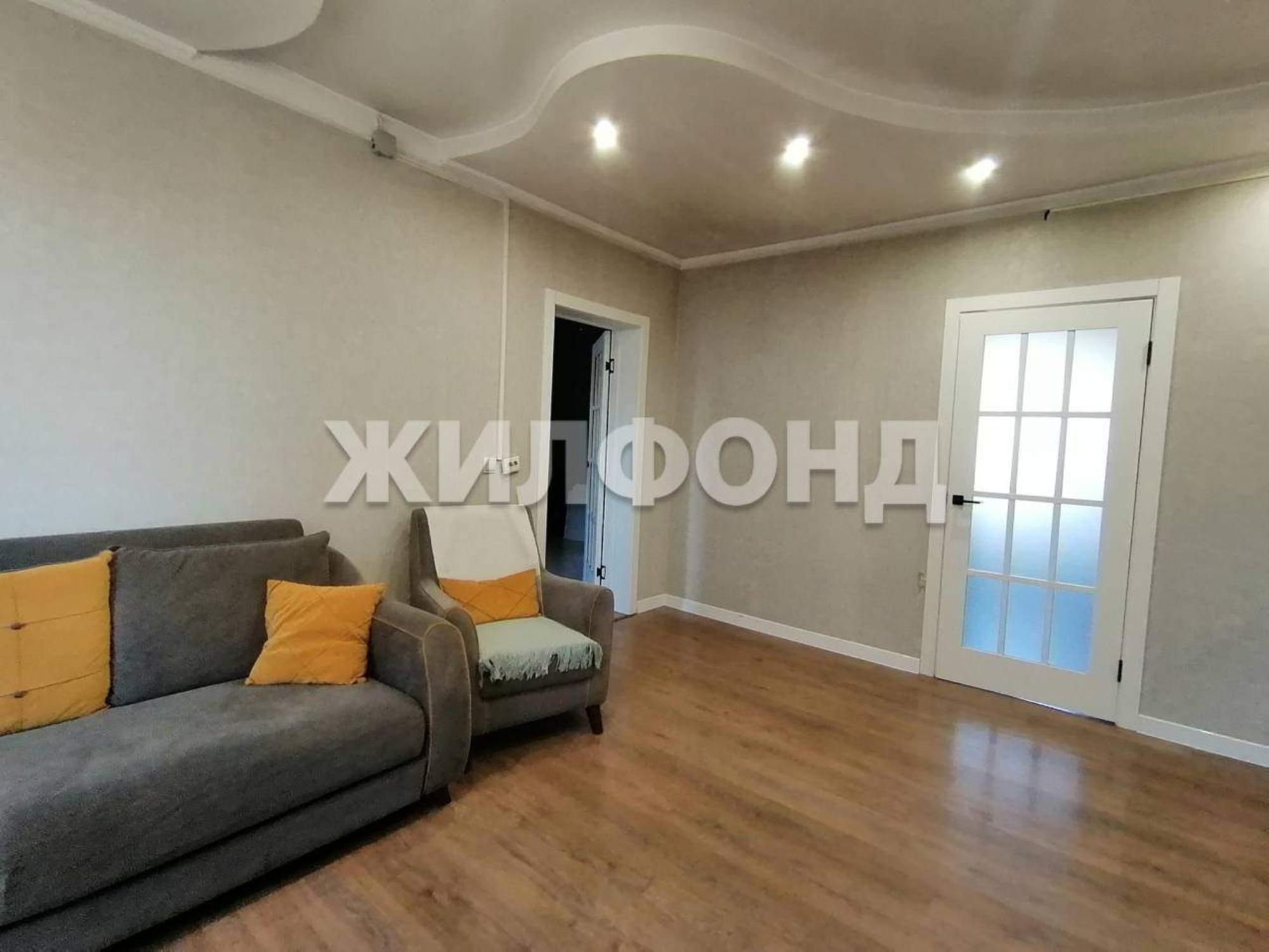 Купить дачу, дом, коттедж за 18 000 000 рублей на Заречная улица
