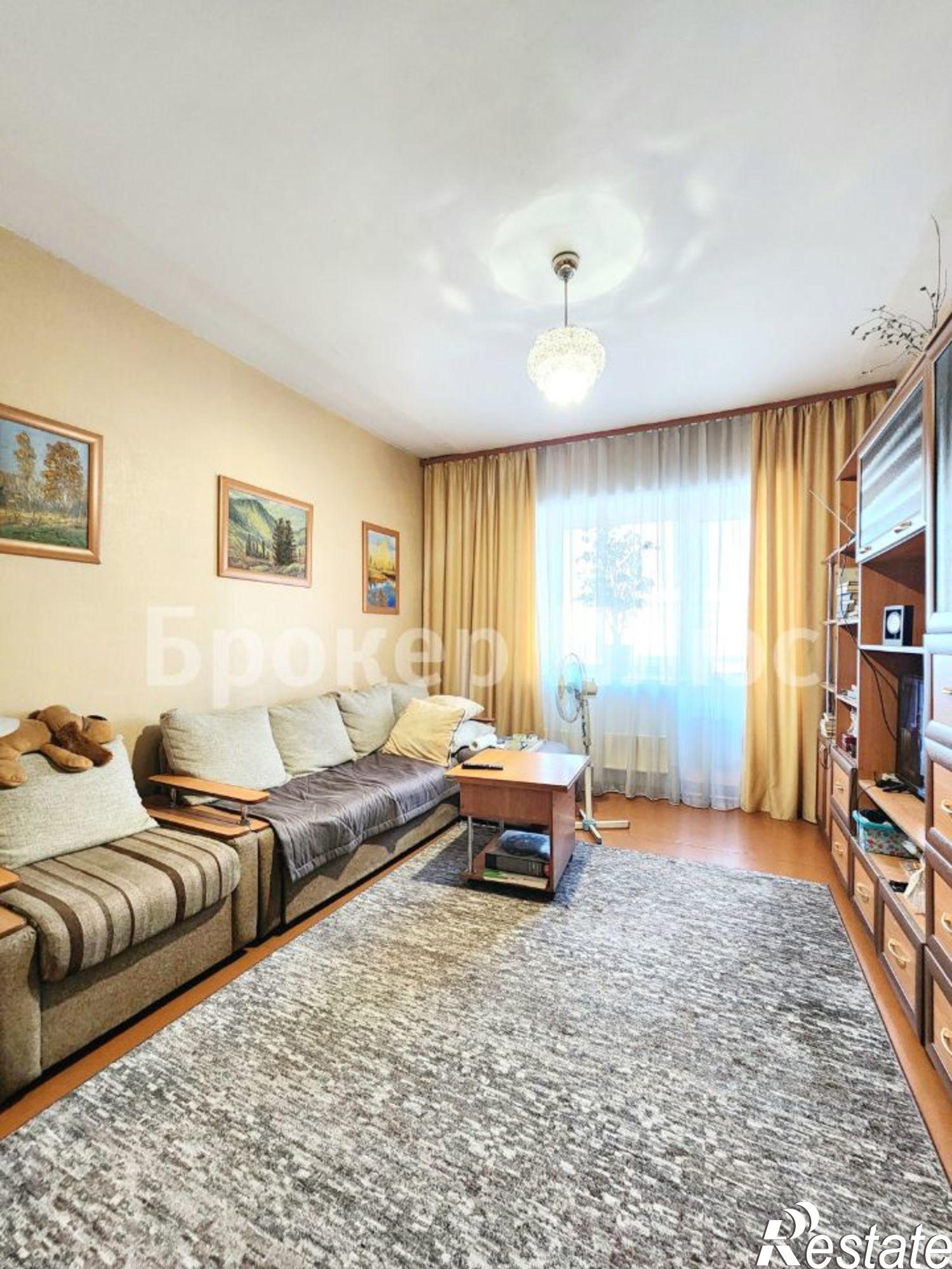 Купить квартиру за 8 250 000 рублей на ул Декабристов, 8