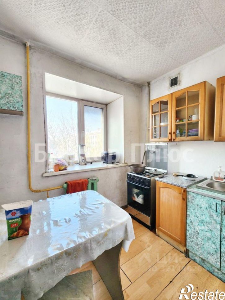 3-комн квартира улица Титова, 36,  д. 36