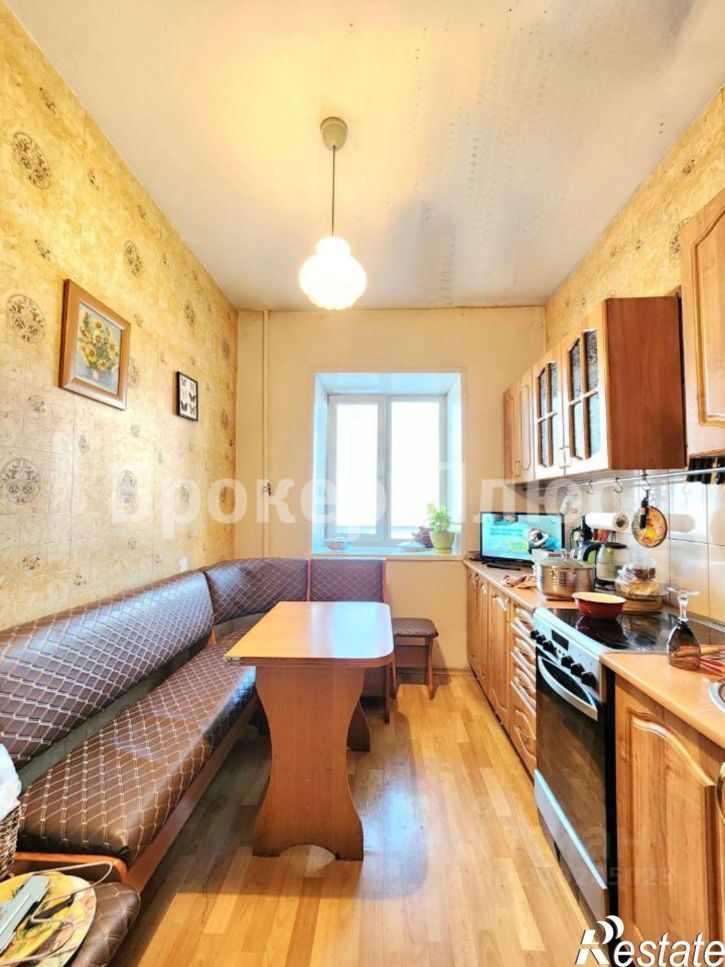 3-комн квартира ул Декабристов, 8,  д. 8