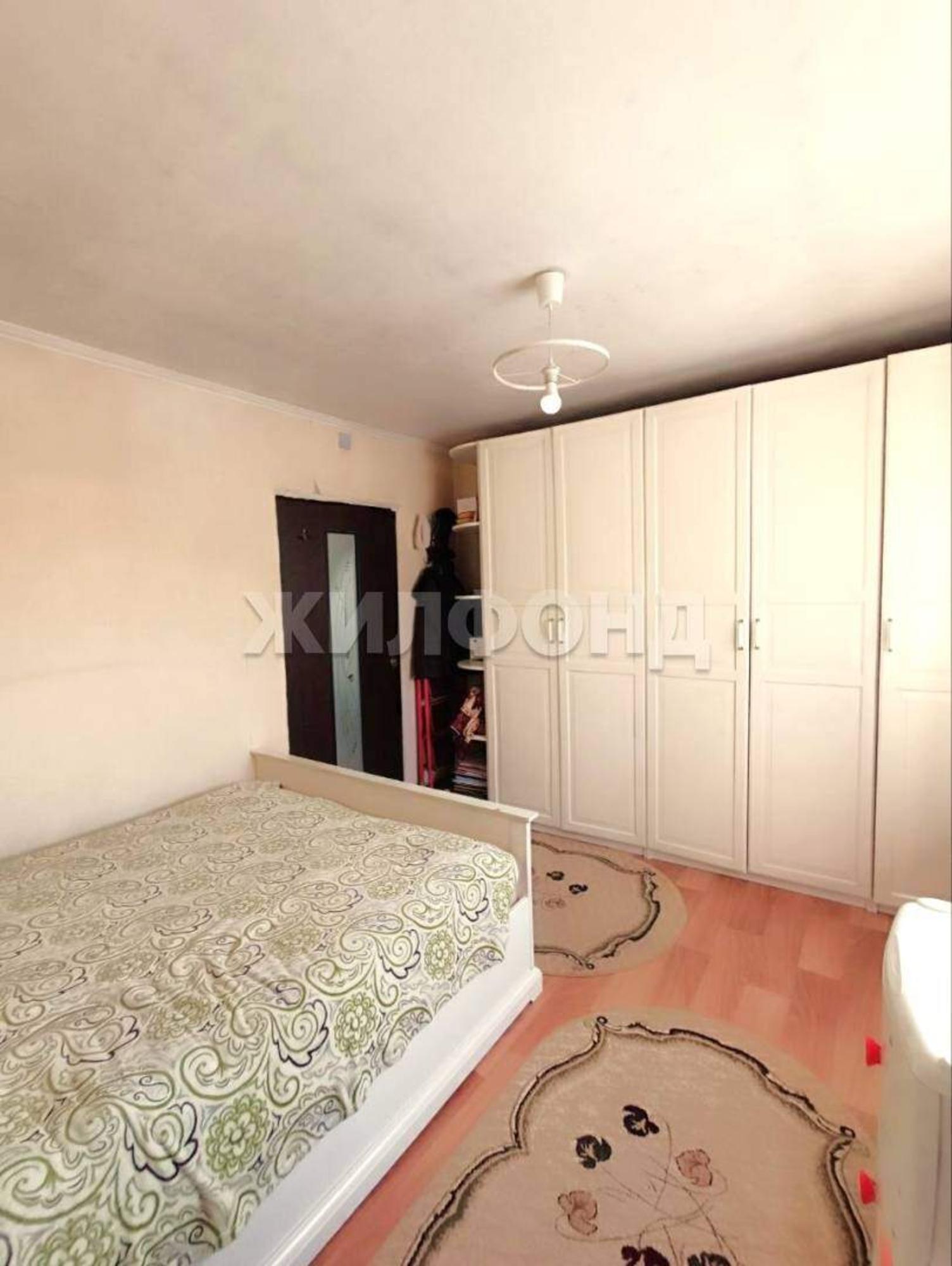 Купить дачу, дом, коттедж за 12 000 000 рублей на Весенняя улица