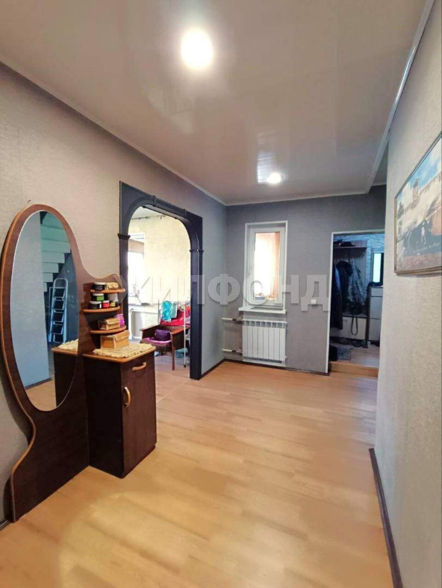 Купить дачу, дом, коттедж за 12 000 000 рублей на Весенняя улица