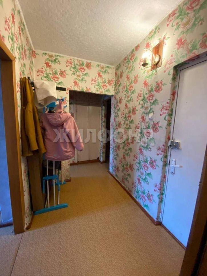 2-комн квартира Калинина улица, д.4