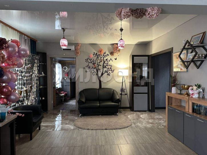 Коттедж/дом Малоенисейская улица