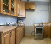 3-комн, 58кв м, этаж 2/5 улица Кочетова, 99