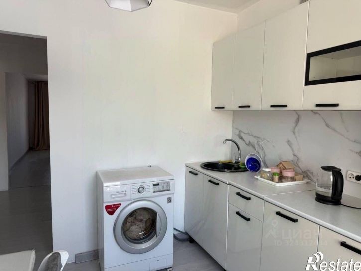 2-комн квартира ул Ангарский бульвар, 27/3,  д. 27/3