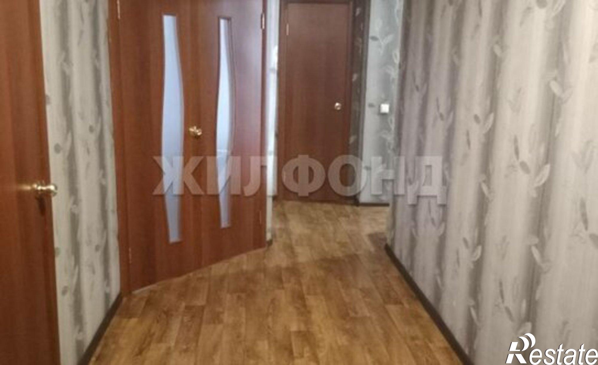 Купить квартиру за 7 400 000 рублей на Кызыл, микрорайон Спутник, Убсу-Нурская улица, 6