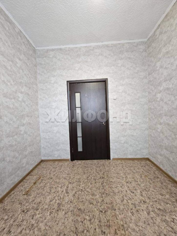 3-комн квартира Красных Партизан улица, д.15