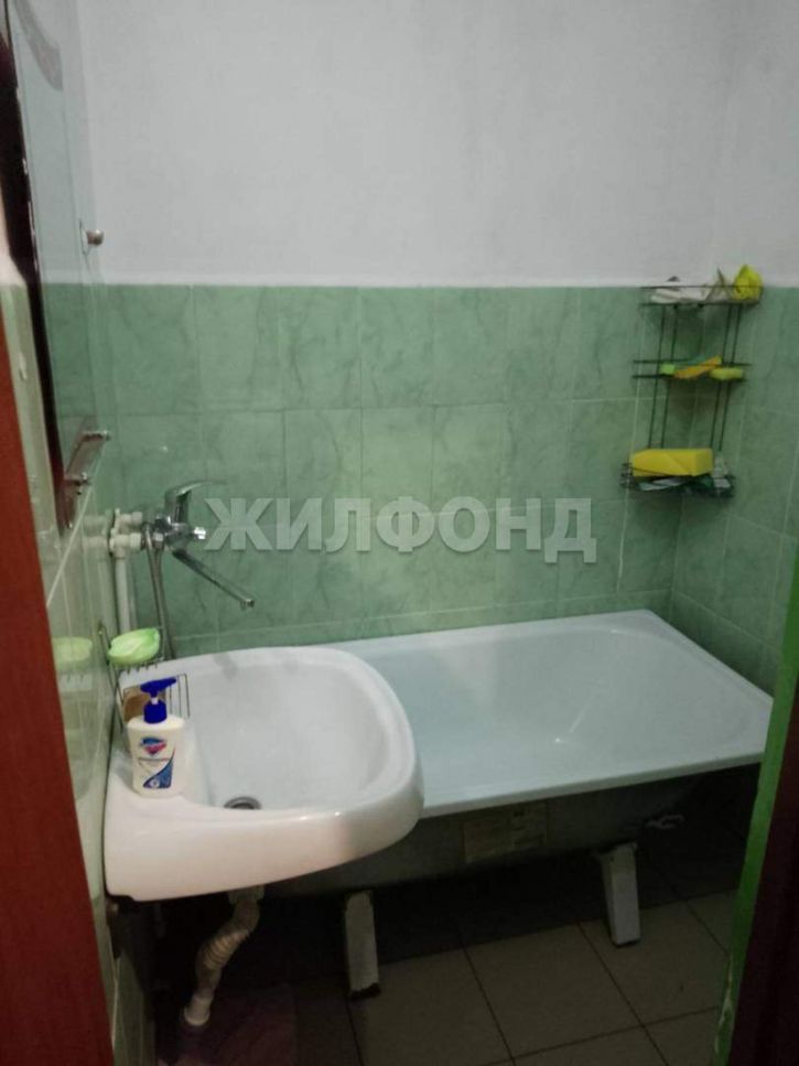 3-комн квартира Убсу-Нурская улица, д.6