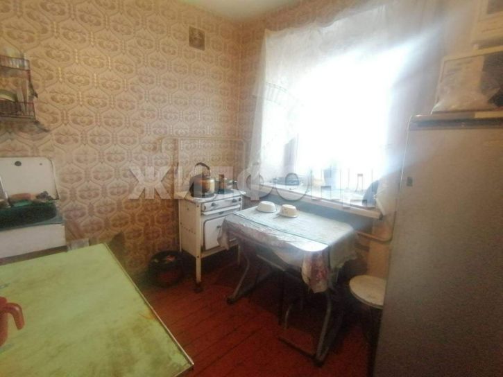 2-комн квартира Титова улица, д.15