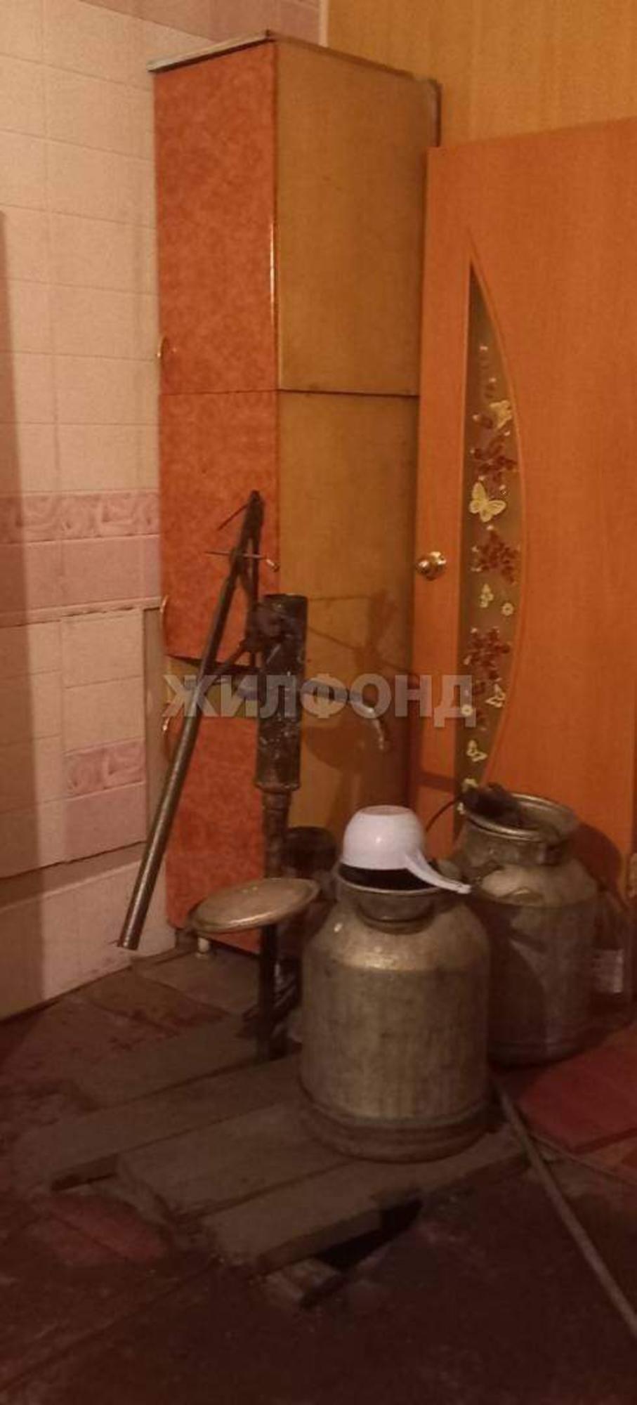 Купить дачу, дом, коттедж за 3 600 000 рублей на Суворова ул.