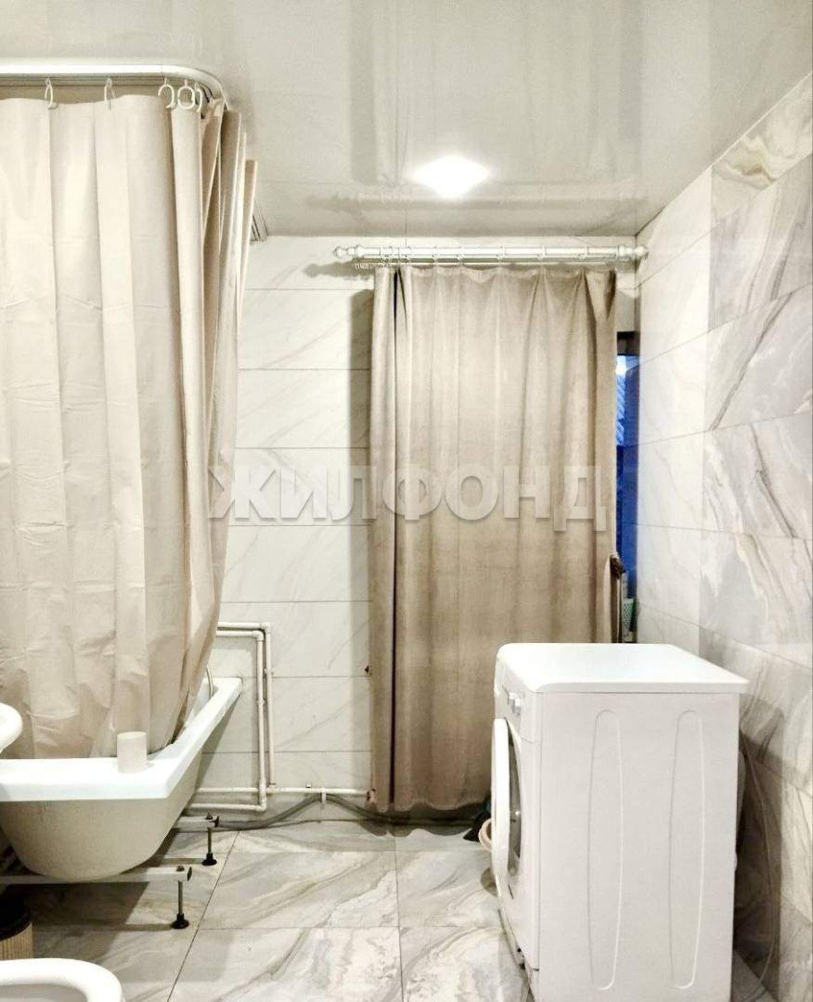 Купить дачу, дом, коттедж за 9 000 000 рублей на Баумана ул.