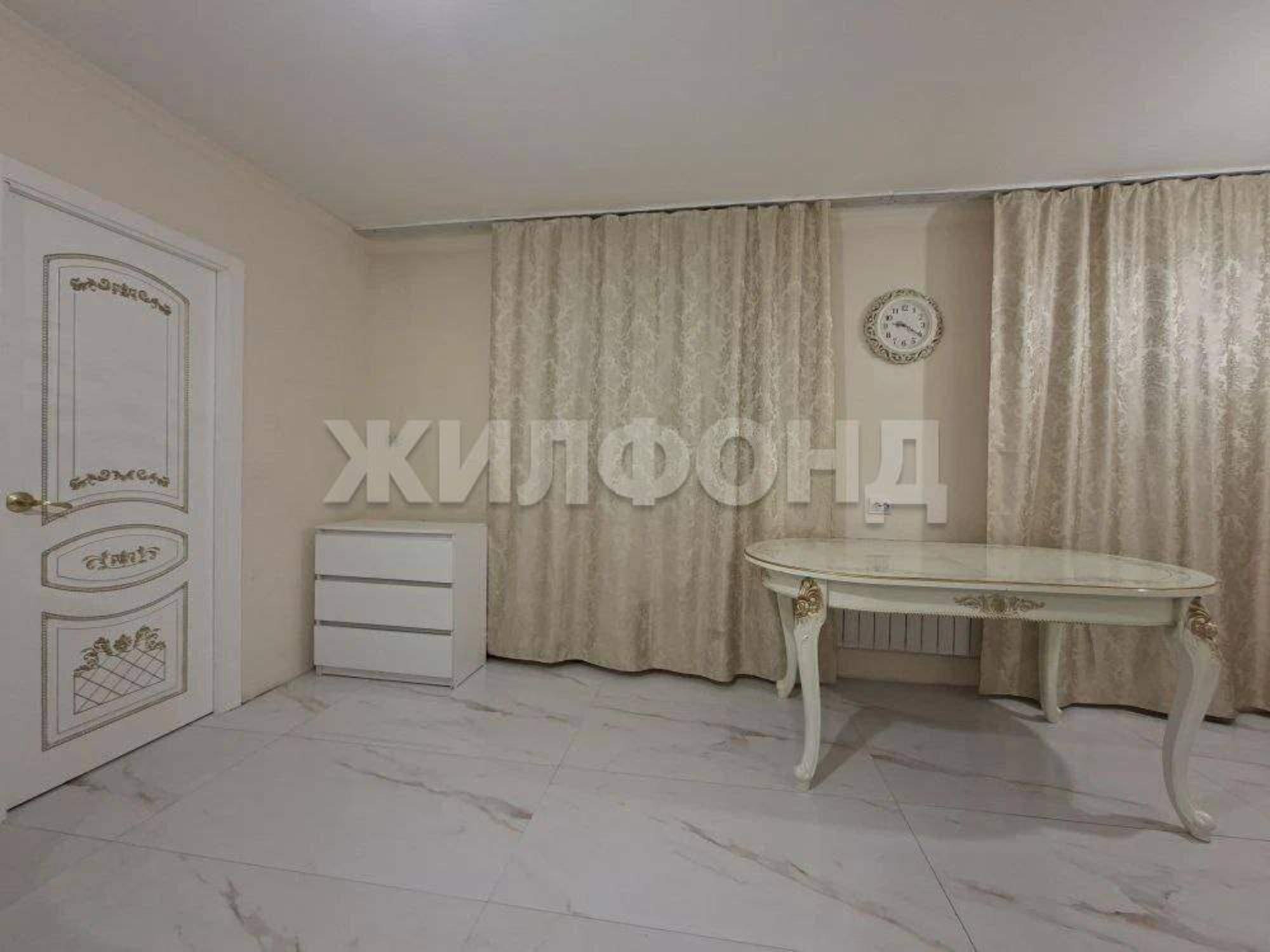 Купить квартиру за 8 100 000 рублей на Кочетова улица, д.95