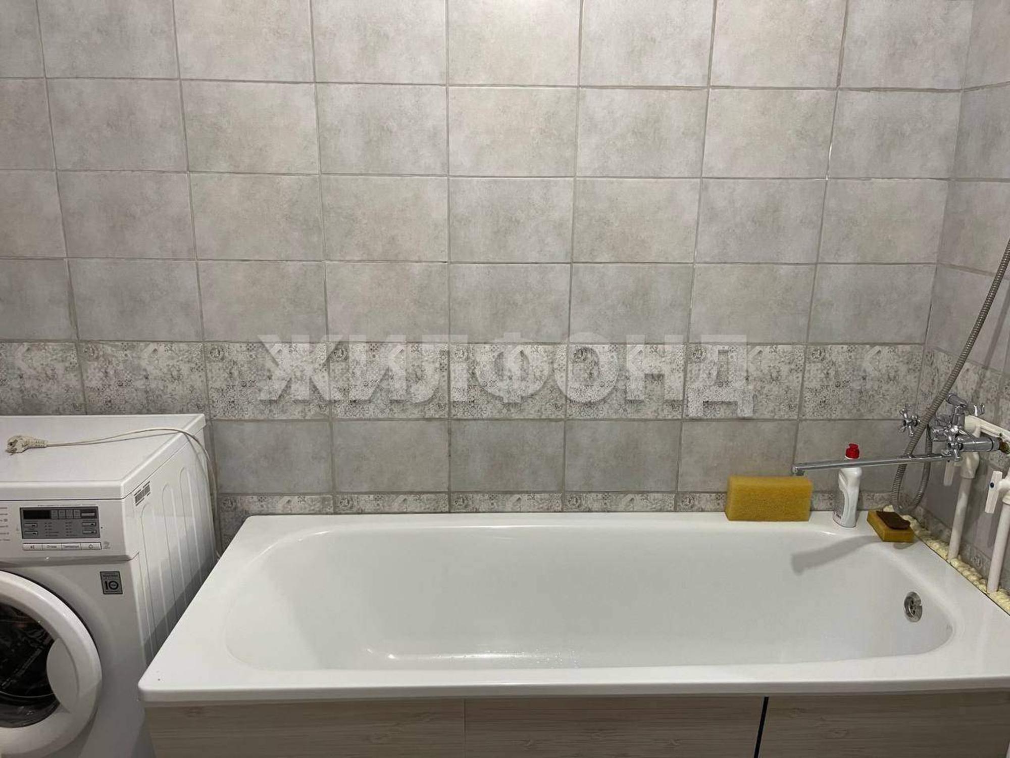 Купить дачу, дом, коттедж за 9 100 000 рублей на Народная ул.