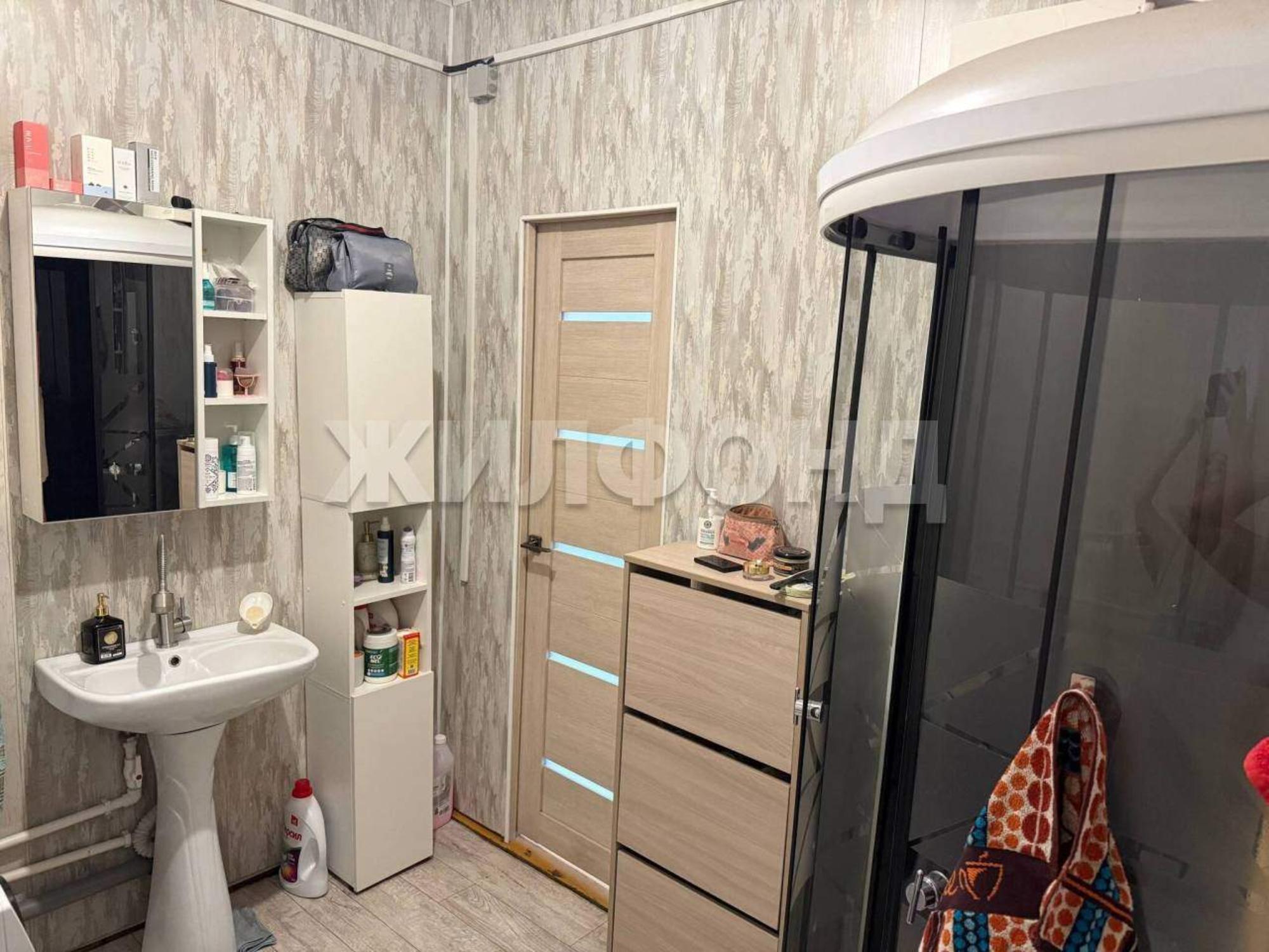 Купить дачу, дом, коттедж за 6 800 000 рублей на Мирная ул.