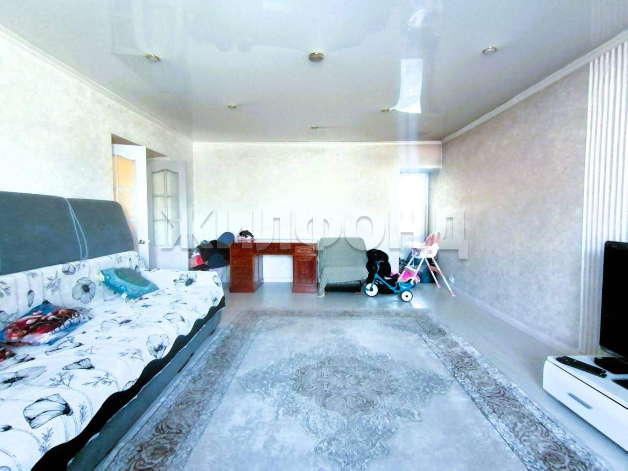 Купить квартиру за 15 000 000 рублей на Энергетиков мкр., д.7