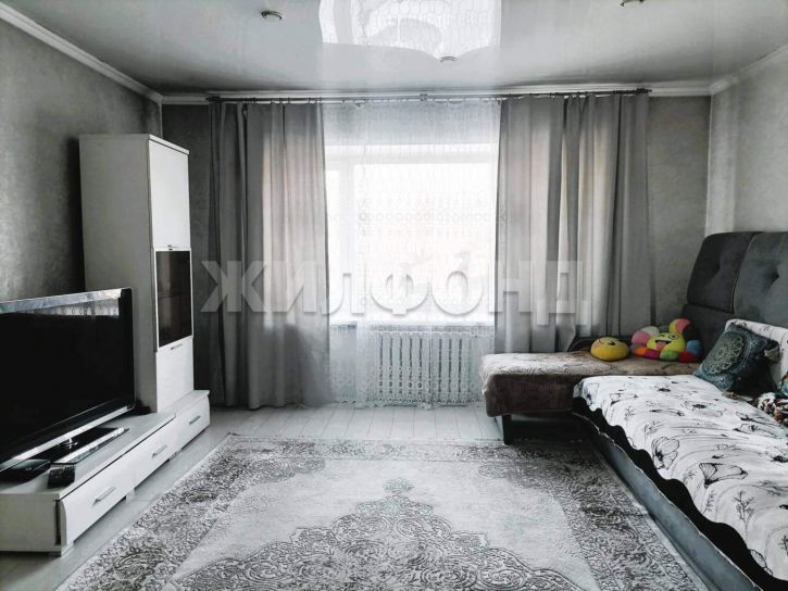 4-комн квартира Энергетиков микрорайон, д.7