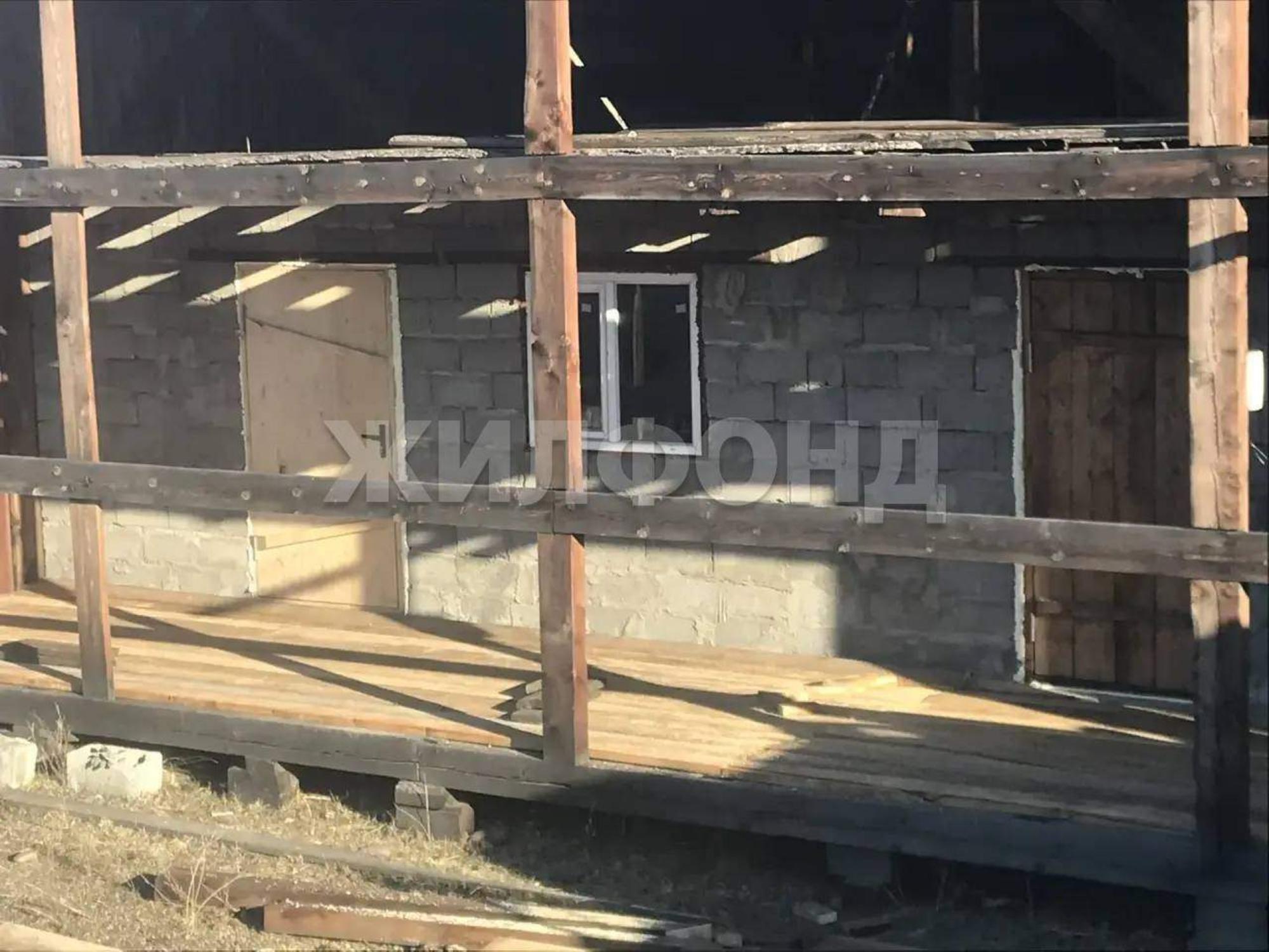 Купить дачу, дом, коттедж за 2 000 000 рублей на Клубничная ул.
