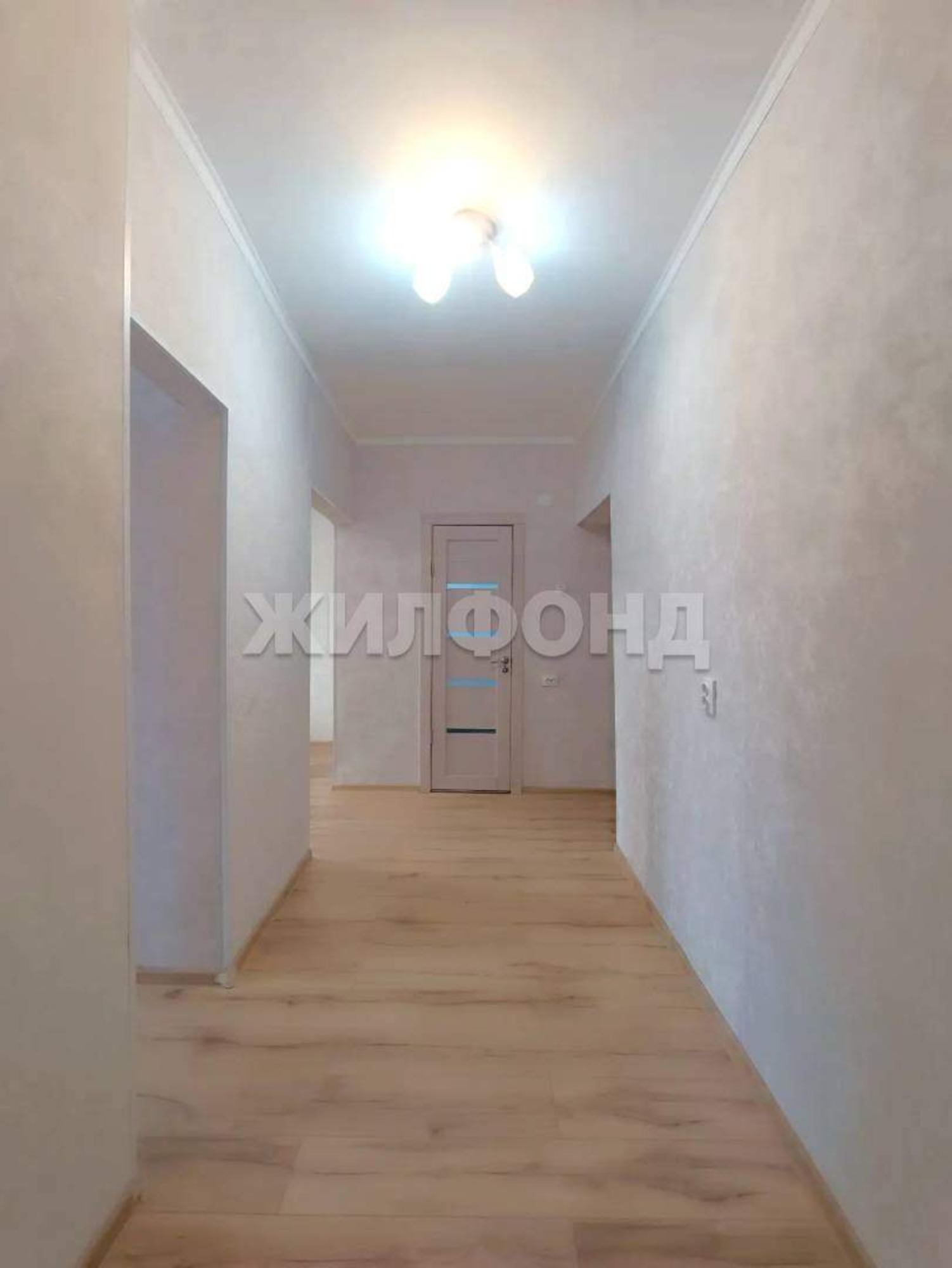 Купить квартиру за 10 000 000 рублей на Кочетова ул., д.59/2
