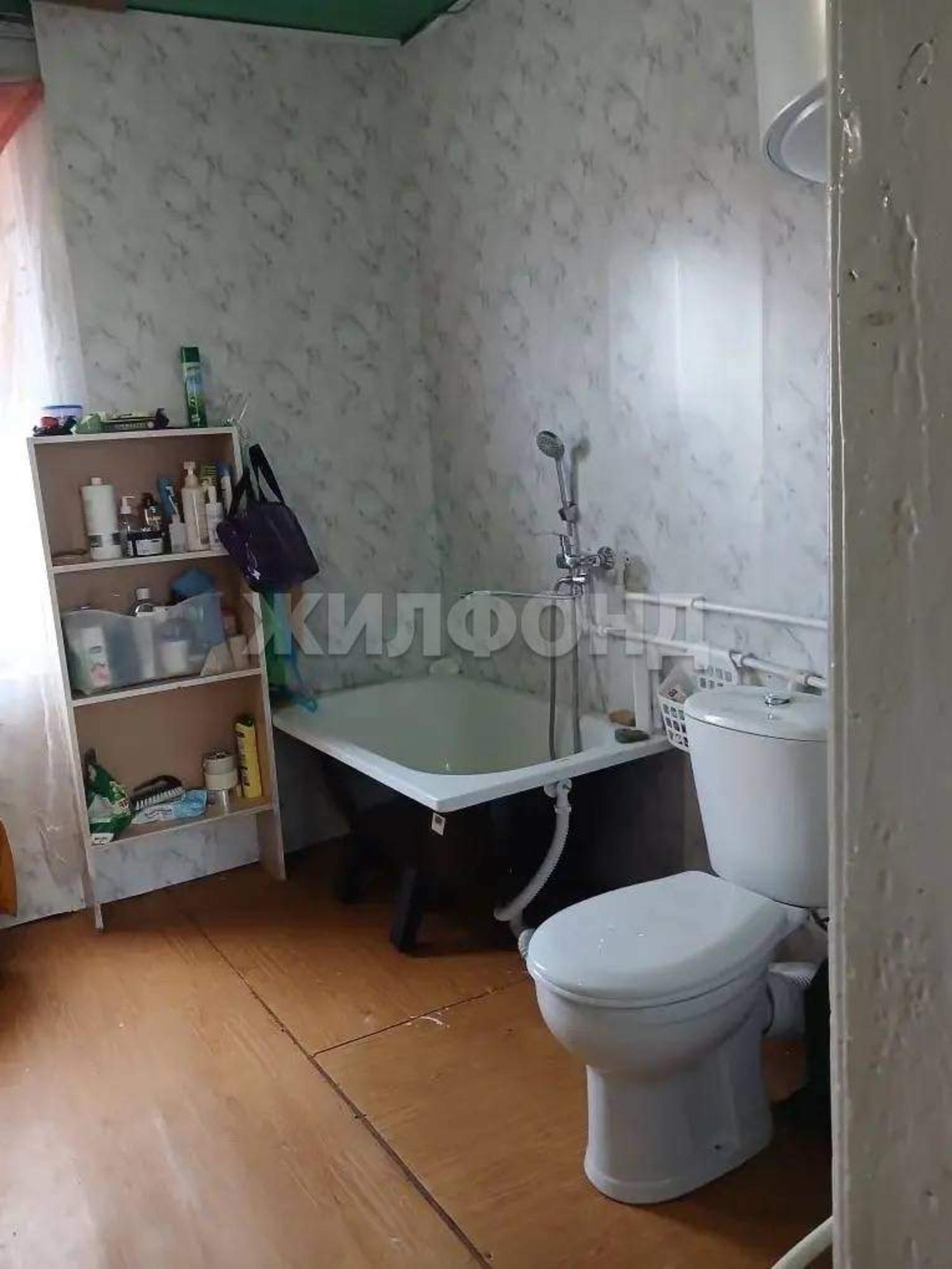 Купить дачу, дом, коттедж за 2 900 000 рублей на Сельская ул.