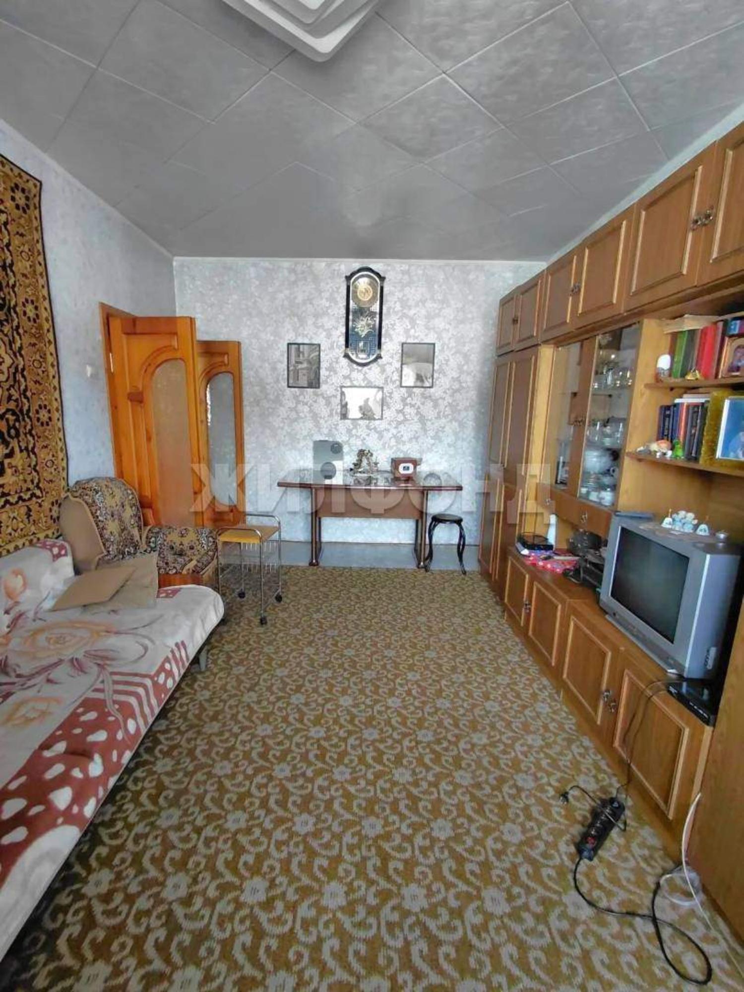 Купить квартиру за 9 700 000 рублей на Калинина ул., д.8