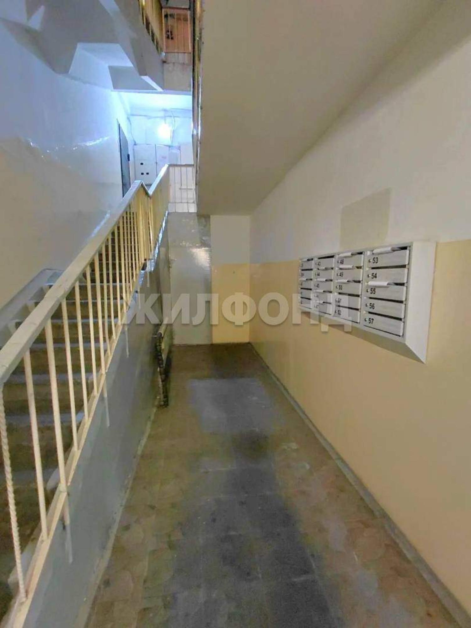 Купить квартиру за 9 700 000 рублей на Калинина ул., д.8