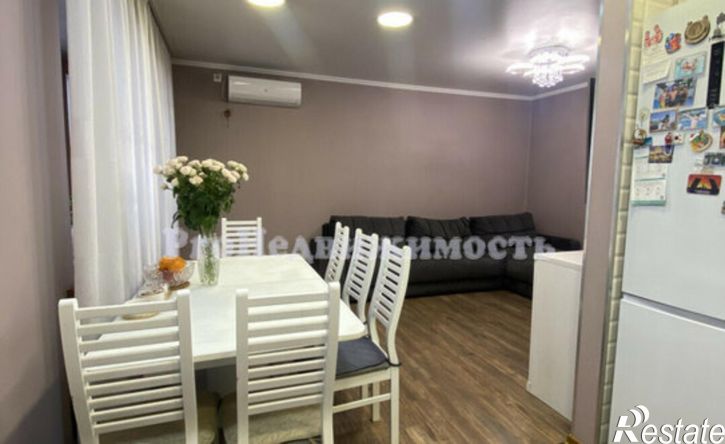3-комн квартира улица Титова, 33,  д. 33