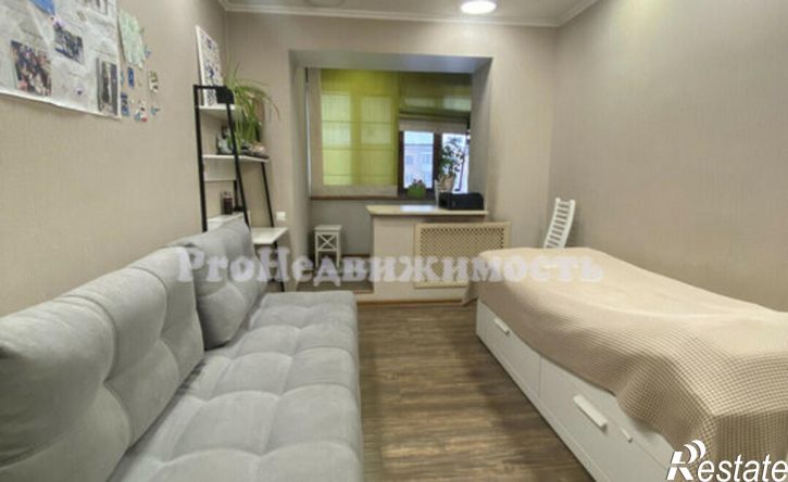 3-комн квартира улица Титова, 33,  д. 33