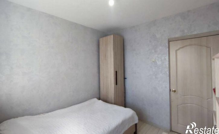 4-комн квартира улица Калинина, 24,  д. 24