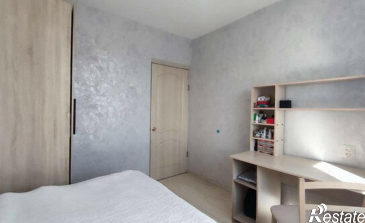 4-комн квартира улица Калинина, 24,  д. 24