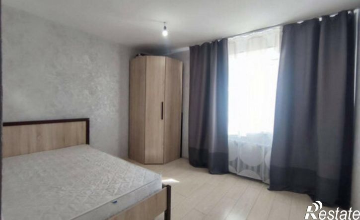 4-комн квартира улица Калинина, 24,  д. 24