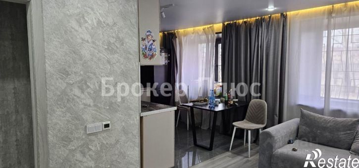 3-комн квартира ул Крылова, 1а,  д. 1а