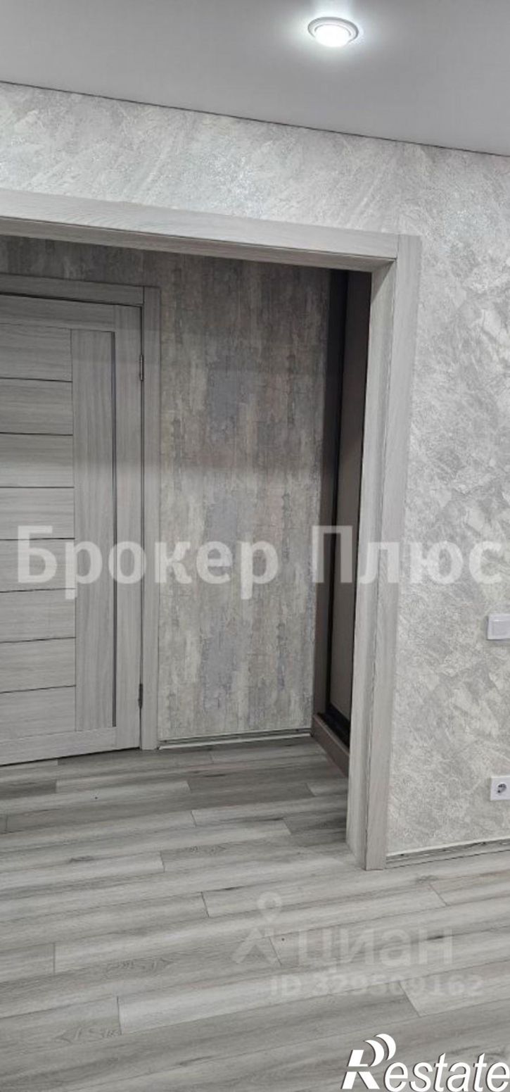 3-комн квартира ул Крылова, 1а,  д. 1а