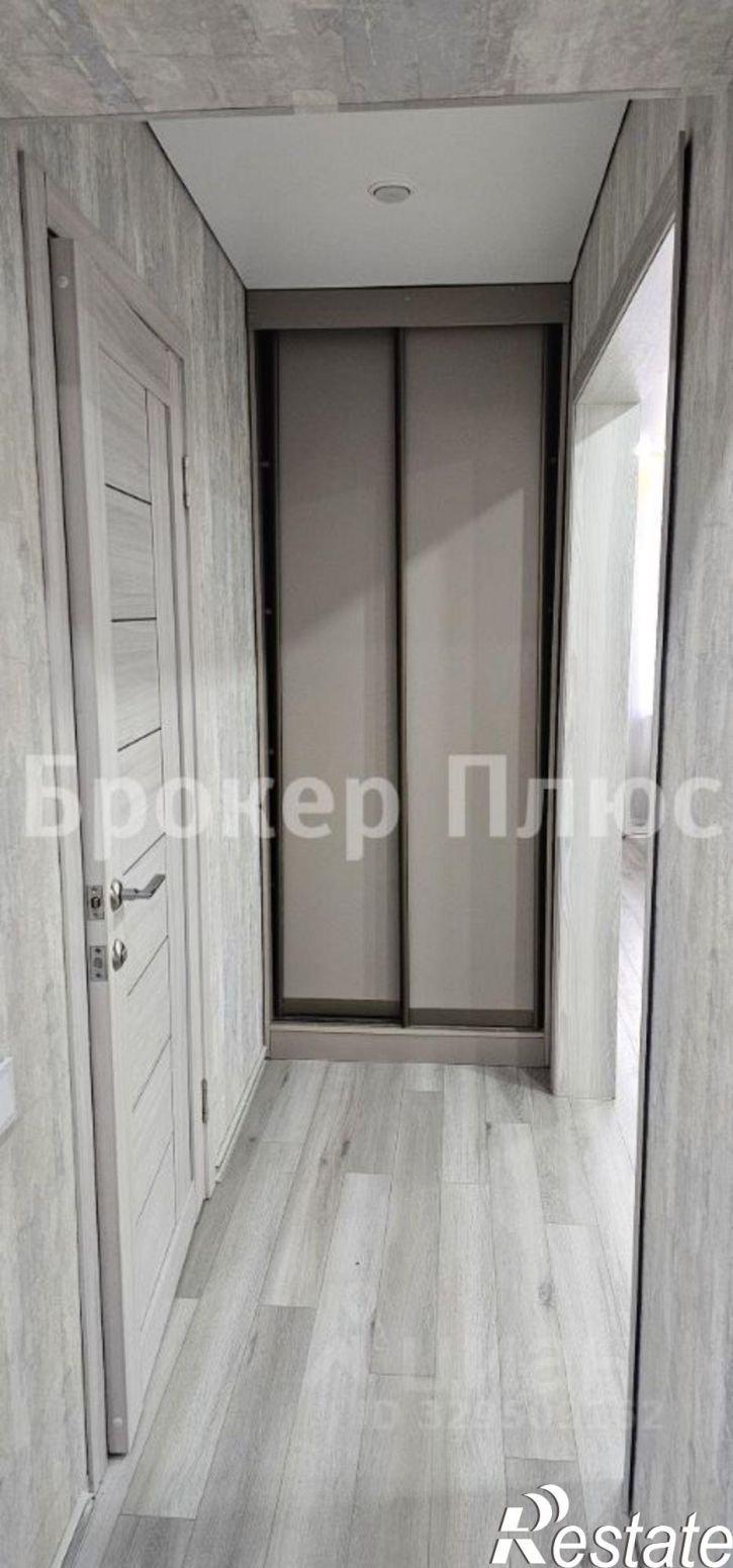 3-комн квартира ул Крылова, 1а,  д. 1а
