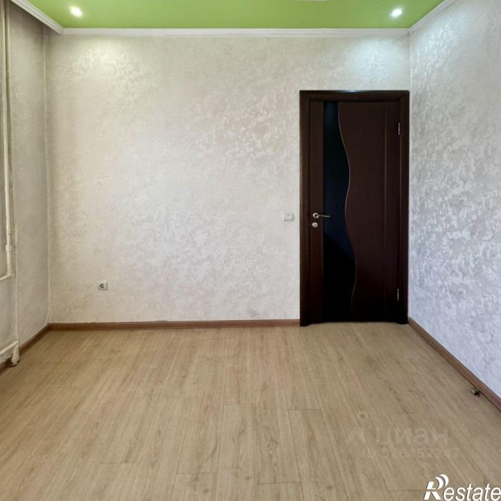 4-комн квартира улица Красных Партизан, 3,  д. 3