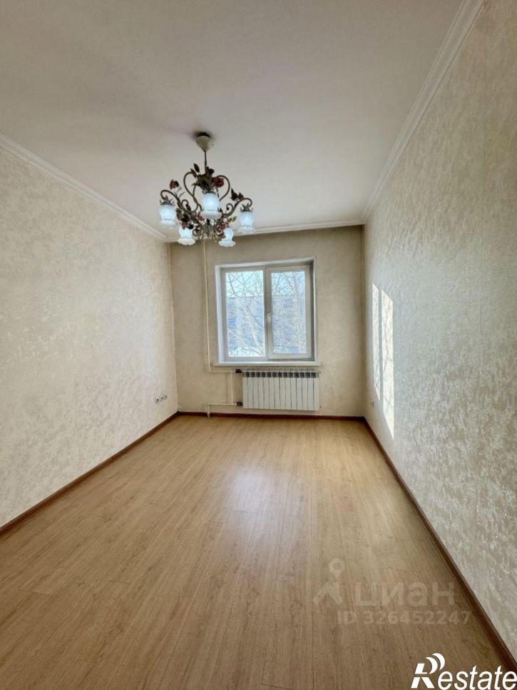 4-комн квартира улица Красных Партизан, 3,  д. 3