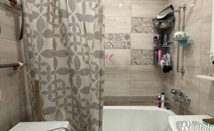 3-комн квартира улица Калинина, 24,  д. 24