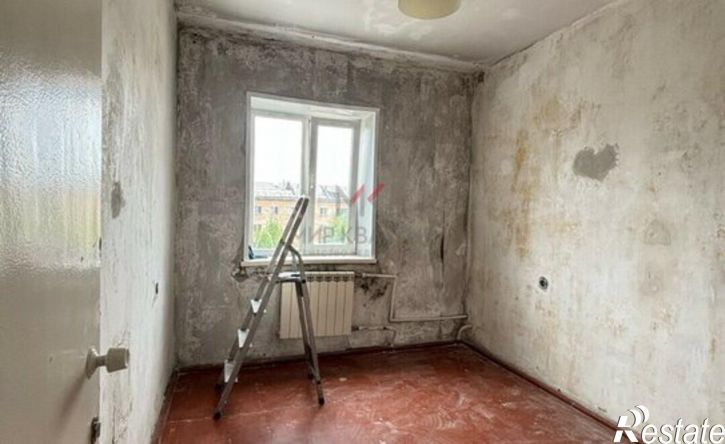 2-комн квартира улица Титова, 33,  д. 33