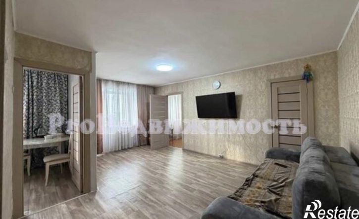 2-комн квартира ул Титова, 15,  д. 15