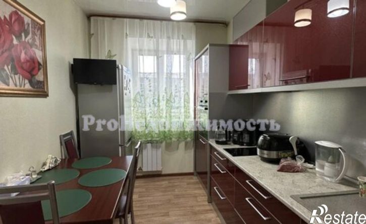 3-комн квартира ул Правобережная, 44,  д. 44