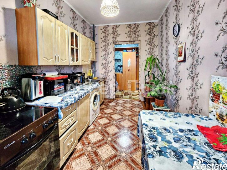 2-комн квартира Убсу-Нурская улица, 2,  д. 2
