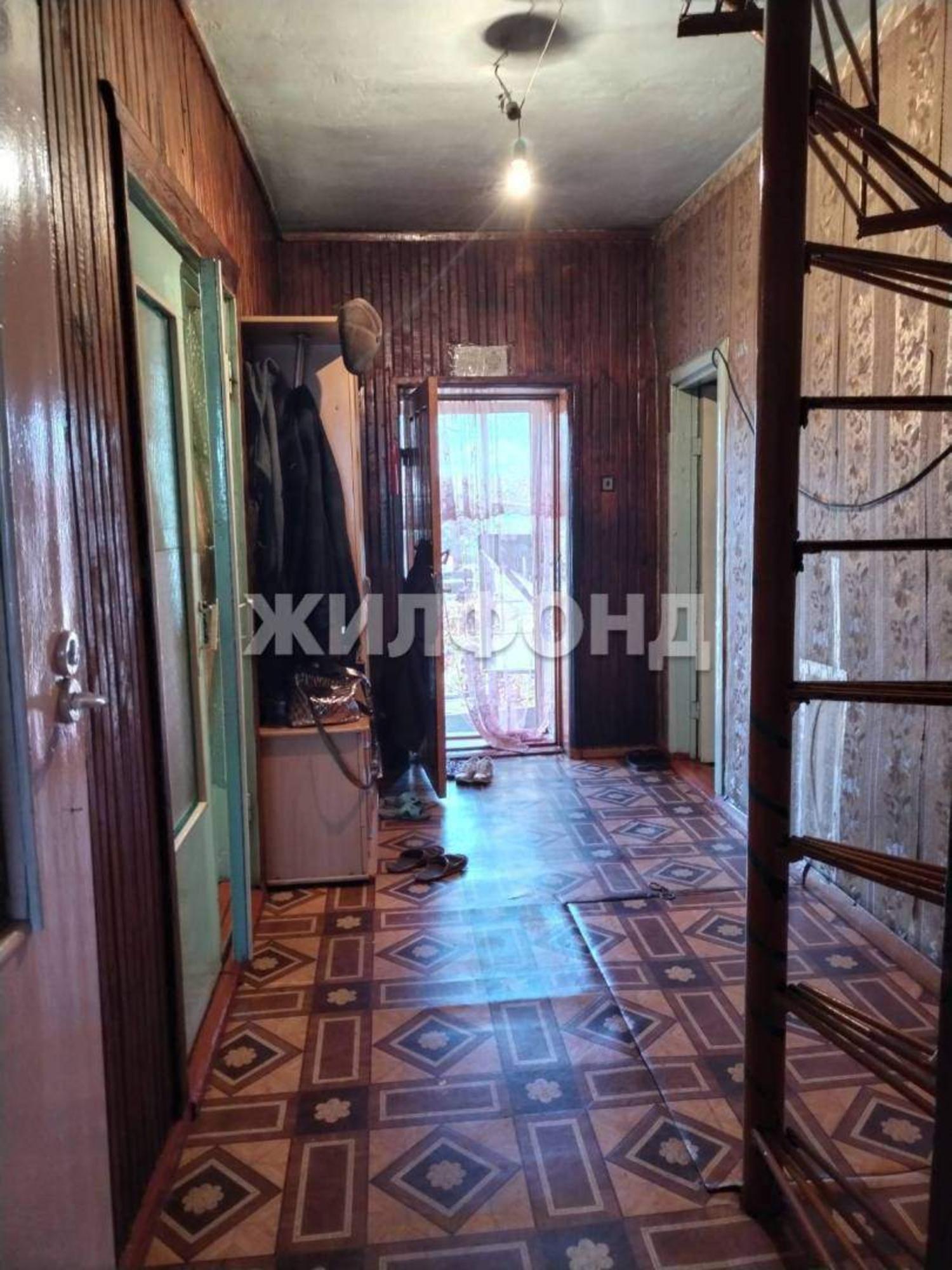 Купить дачу, дом, коттедж за 8 000 000 рублей на Шагонарская ул.
