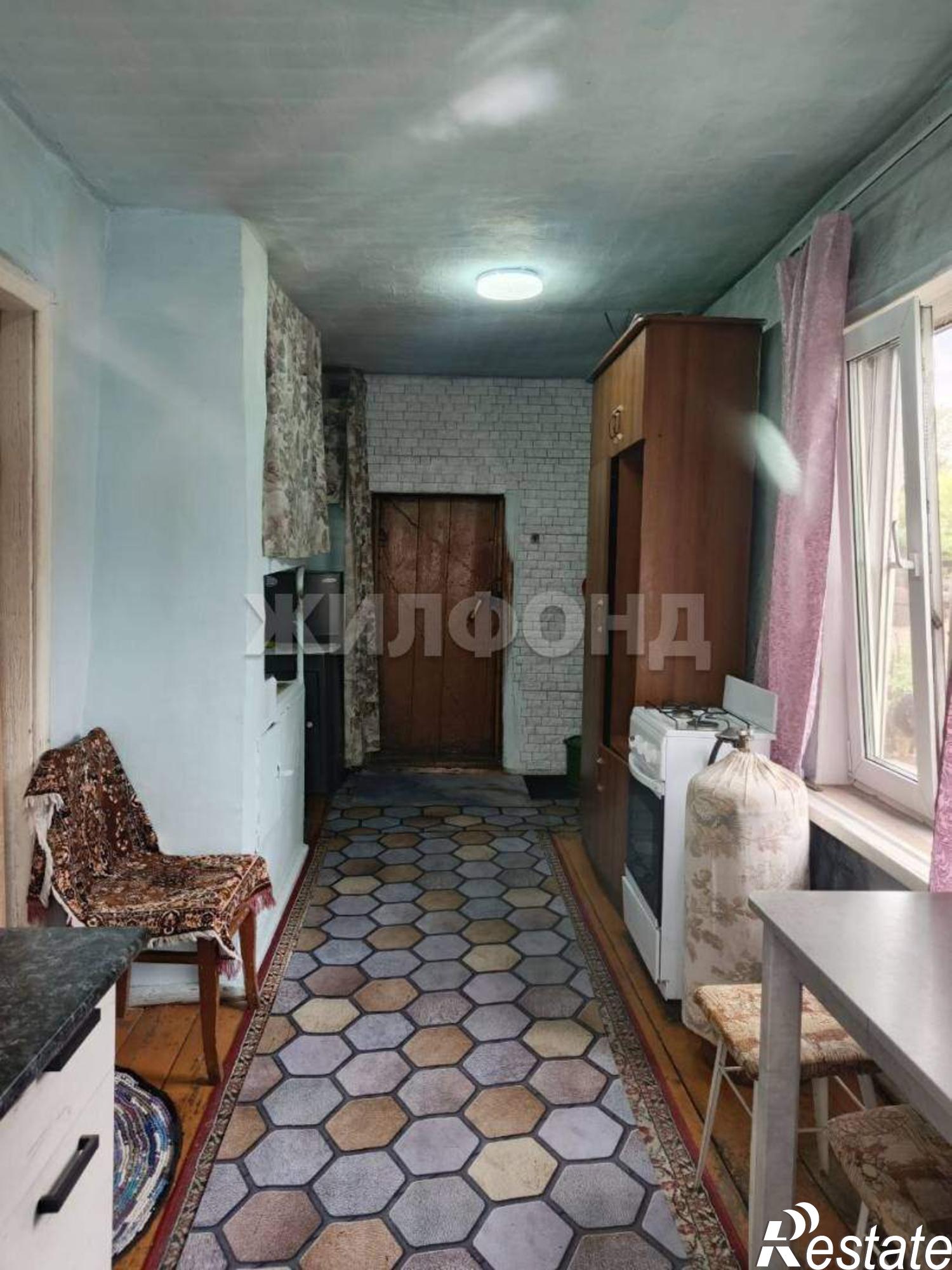 Купить дачу, дом, коттедж за 4 300 000 рублей на Семирацкого ул.