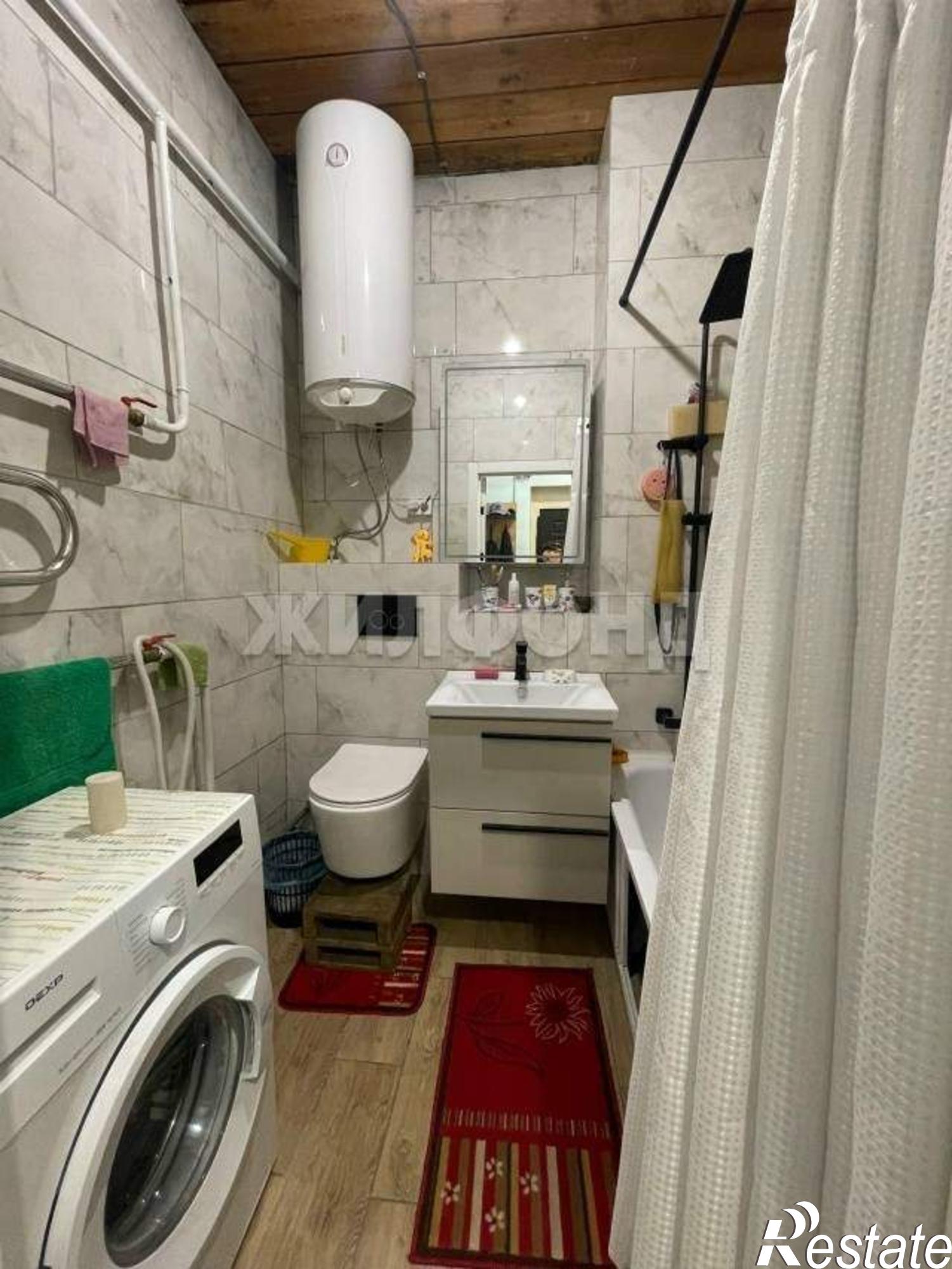 Купить дачу, дом, коттедж за 6 100 000 рублей на Солнечная ул.