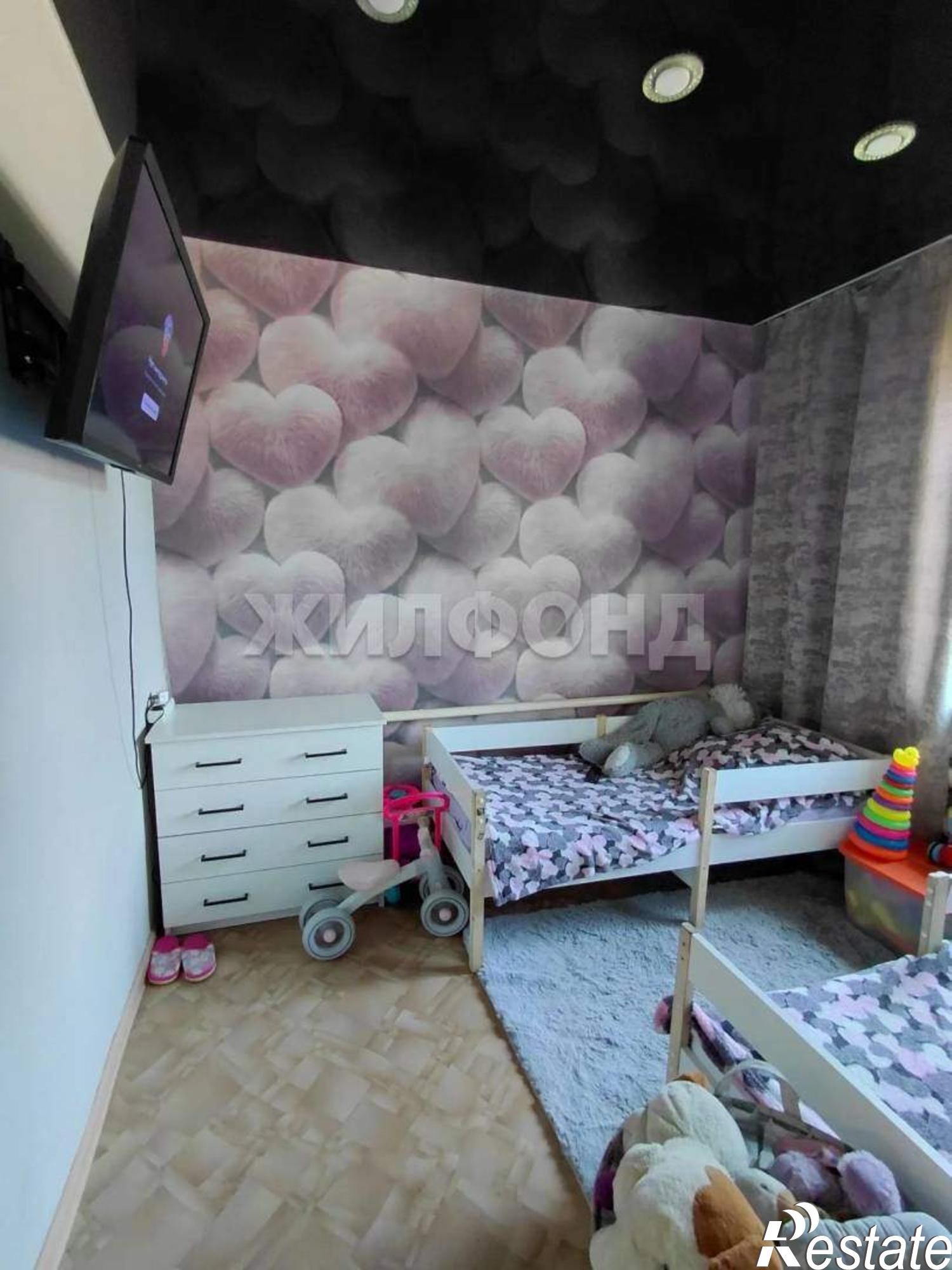 Купить дачу, дом, коттедж за 5 700 000 рублей на Солнечная ул.