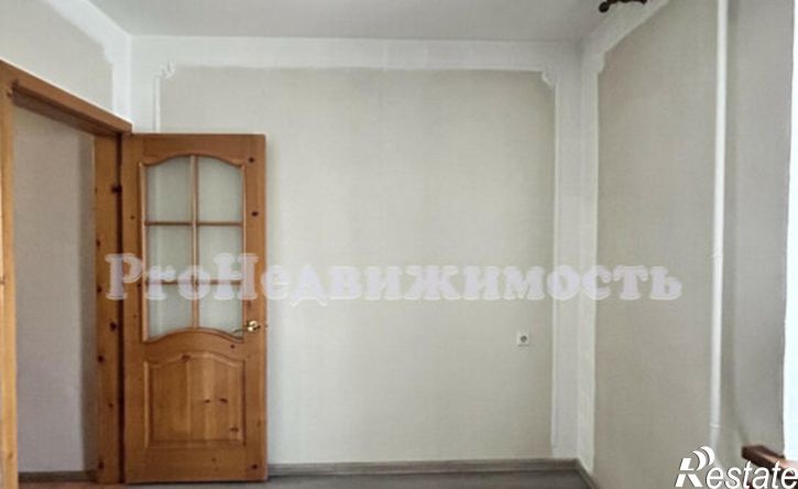 4-комн квартира Кызыл, микрорайон Спутник, Убсу-Нурская улица, 2А