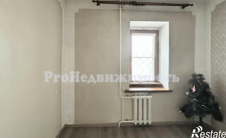 4-комн квартира Кызыл, микрорайон Спутник, Убсу-Нурская улица, 2А
